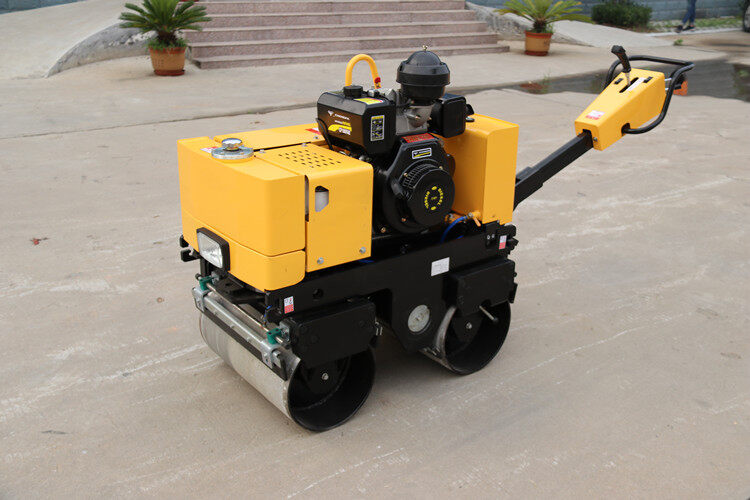 購(gòu)買(mǎi)壓路機(jī)是振動(dòng)壓路機(jī)好還是靜作用壓路機(jī)好？