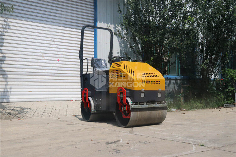 壓路機廠家告訴您如何鑒別壓路機產品的優良